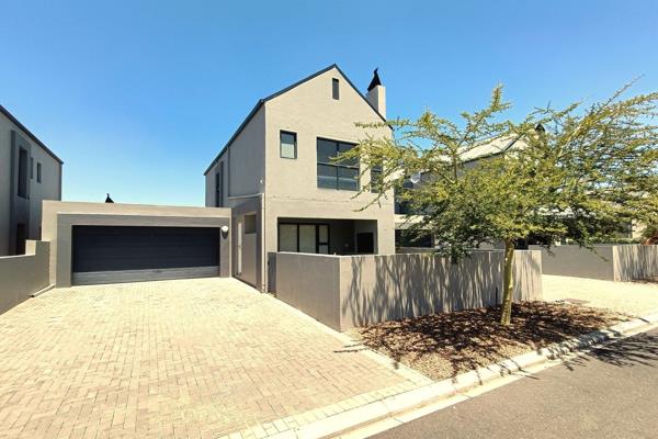 Sole &amp; exclusive mandate.  Newly renovated home, ready for occupation!  Nestled in the Winelands,  Aan de Wijnlanden is a popular choice for all ages.  It&#39;s fantastic amenities offer something for all to enjoy, and ...