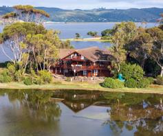 Commercial Property for sale in Knysna Central