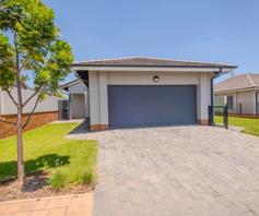 House for sale in Waterkloof Marina Retirement Estate