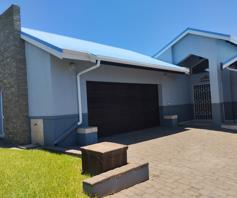 House for sale in Bankenveld Golf Estate