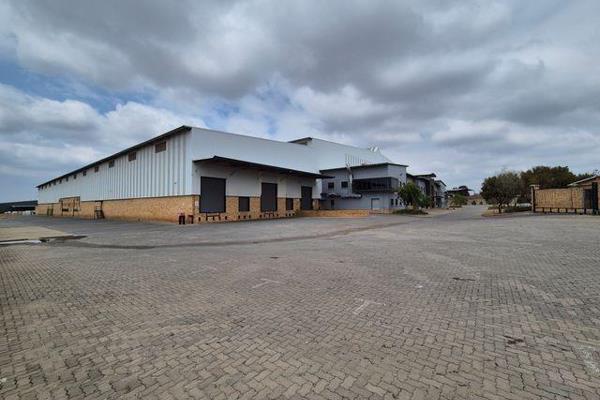 This expansive 22,510m2 distribution center in Kya Sands presents a rare opportunity for ...