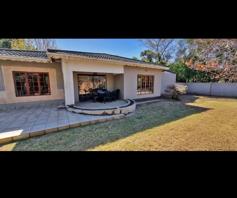 House for sale in Lambton