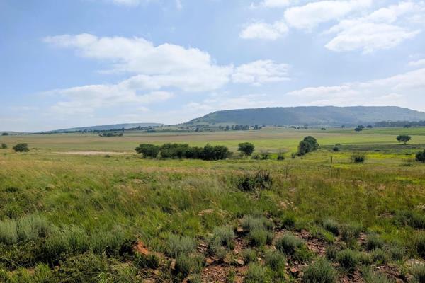 Discover your slice of paradise with this 1.3 ha flat vacant land offering stunning views and serene country living. Perfect for ...