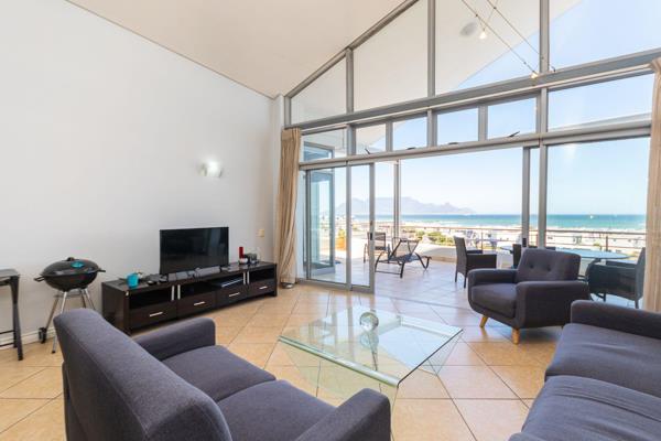 Sole mandate brought to you exclusively by Tyson Properties

Executive penthouse with uninterrupted mountain and sea views! This ...