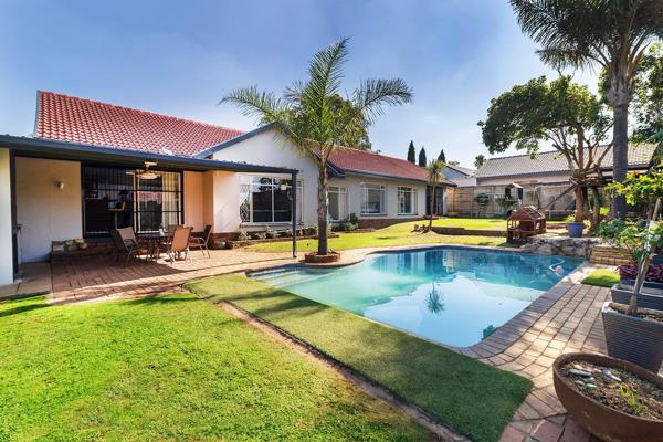 Nestled in the sought-after suburb of Glen Marais, this beautifully revamped family home offers the perfect blend of modern convenience ...