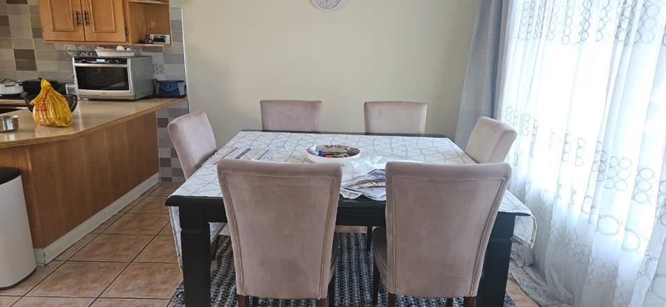 Listing number: P24-115462957, Image number: 3