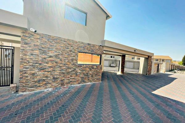 For Sale: Ground Floor 2-Bedroom Apartment in Sunset Hill, Midrand

Asking Price: R790 000

Discover your ideal living space in ...