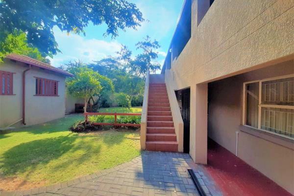 2 BEDROOM APPARTMENT FOR SALE IN SAFARI GARDENS
This lovely 1ST floor unit in Santa Anna awaits you.

Come and view this unit with ...