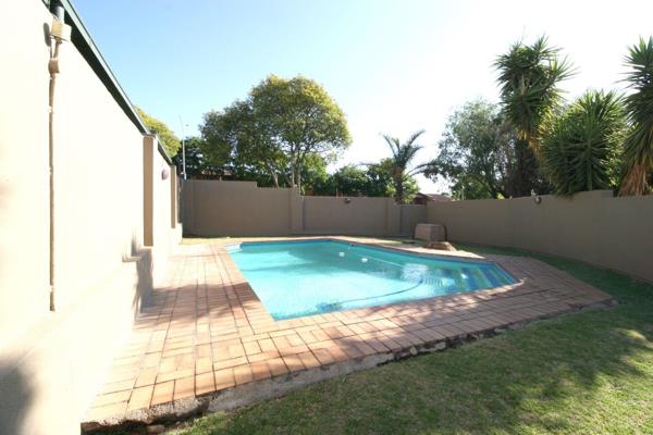 The town house is in a sought after complex in Radiokop offers homeowners a secure, family-friendly environment with well-maintained ...