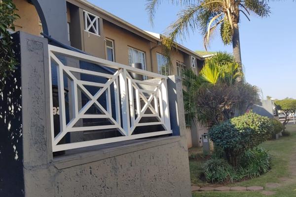 This charming two-bedroom flat in Norkem Park, Kempton Park offers a secure and comfortable lifestyle. Located in a well-maintained ...