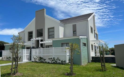 3 Bedroom Apartment / Flat for sale in Kommetjie