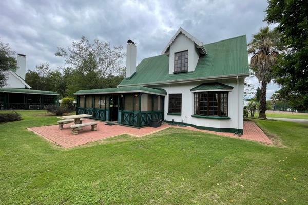 Gorgeous 3-bedroom, 2-bathroom cottage-style home in an exclusive lifestyle estate For Sale in Vanderbijlpark Vaalview.
 
This ...