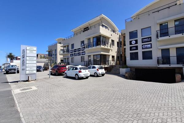 Elegant commercial office space to rent in Bloubergstrand. Situated on the service road ...