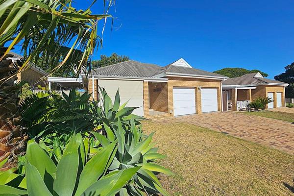 Exclusive Mandate

Lovely 3-Bedroom Home in Secure Goedgedacht Estate, Bellville

This charming home is located in the secure ...