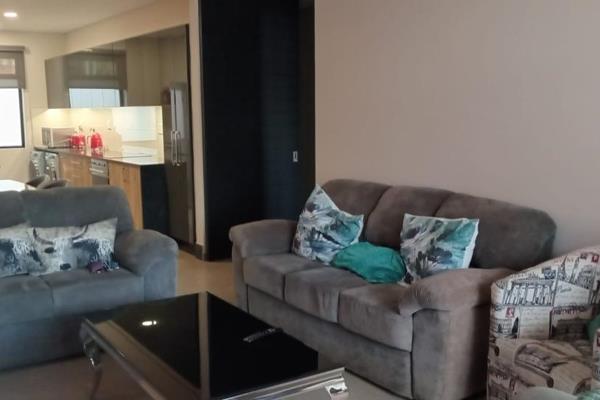 Ultra-Modern 2-Bedroom, 2-Bathroom Apartment for Rent  
Looking for a stylish, secure, and convenient living space? This stunning ...