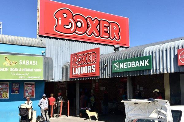 Group7 Properties is excited to introduce this Rural Shopping Centre in Port Elizabeth

—

Anchor Tenant: Boxer Superstore
Selling ...