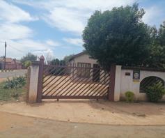 House for sale in Soshanguve East