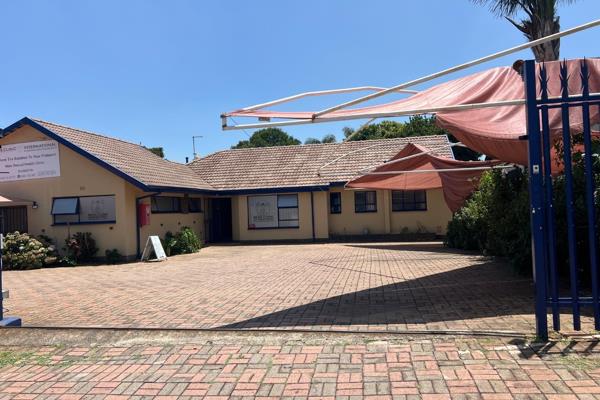 This property is situated in ontdekkers service centre .

Property currently used as a ...