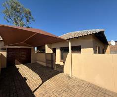 Townhouse for sale in Lydenburg