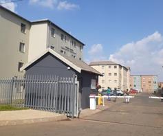 Apartment / Flat for sale in Jabulani