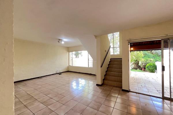 Looking for a place to call home? Then look no further...this could  be the property you&#39;ve been waiting for. 

The entrance leads ...