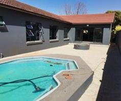 House for sale in Dennesig