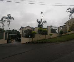 House for sale in Umhlatuzana