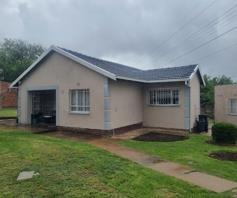 House for sale in Birchleigh