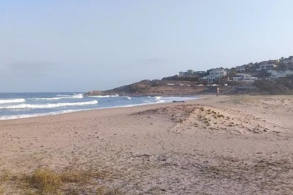 Prime Beachfront Land for Sale – R1.4 Million
Own a piece of paradise with this ...