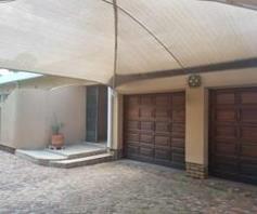 House for sale in Vaalpark