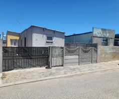 House for sale in Kalkfontein