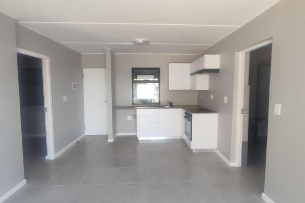 This brand new apartment on the 1 st floor 
*2 bedrooms
*Tiled through out 
* Open ...