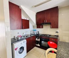 Apartment / Flat for sale in Die Heuwel Ext 2