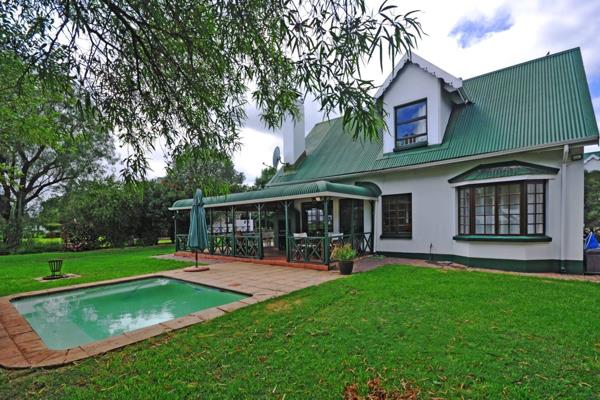 A well-run and well-appointed River Estate, located approx. 45 minutes from Johannesburg. 

This charming unit is ideally located ...