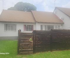 Townhouse for sale in Corlett Gardens