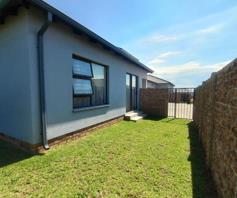 Townhouse for sale in Parkrand