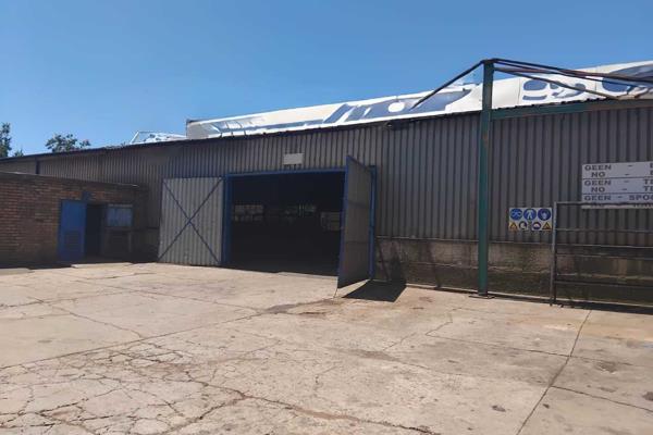 Factory for sale in Potchefstroom Industrial. This property presents a fantastic opportunity for discerning investors and ambitious ...