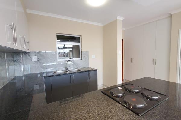 Kairos Estates presents you this lovely modern apartment. 
1 bedroom 
1 bathroom 
Balcony 
Kitchen 
Bathroom 
1 parking bay. 

Call me ...