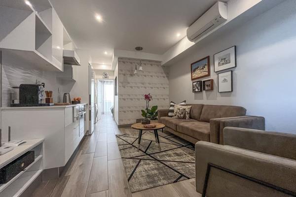 A perfect fully furnished apartment for young professionals or an investor looking for a modern lock up and go in up-market The Regency ...