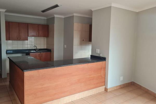 Well structured and cozy for a small family

This s a very affordable apartment and has a fitted kitchen and built in cupboards in ...