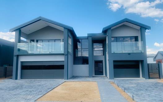 5 Bedroom House for sale in Six Fountains Residential Estate