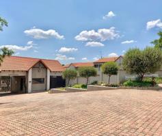 House for sale in Woodmead