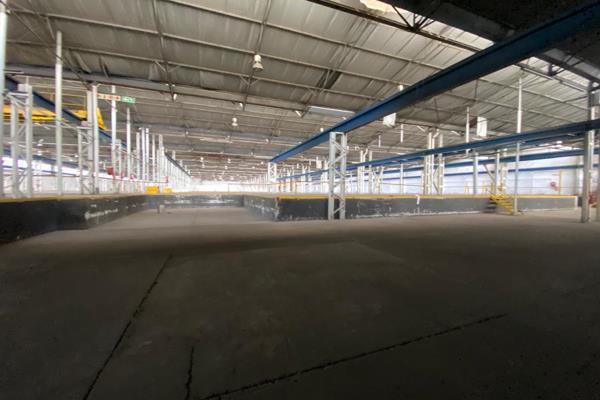 A remarkable 6,000 sqm facility is now available for lease in Elandsfontein. The ...