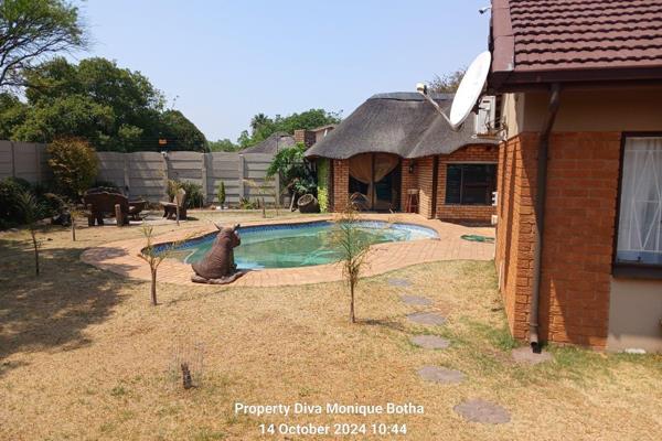 Exclusive Sole Mandate
For Sale: 3-Bedroom House + Separate 3-Bedroom Flat in Van Dyk Park, Boksburg

This exceptional property is ...