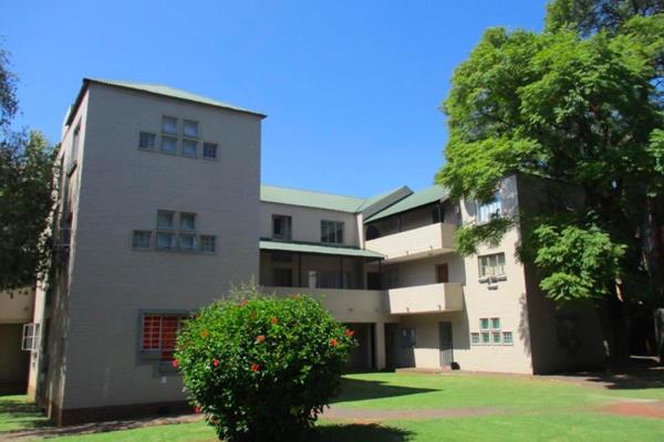 Cozy 1-Bedroom Student Apartment in Secure Complex – Hatfield, Next to UP!

A male student is needed immediately!
This charming ...