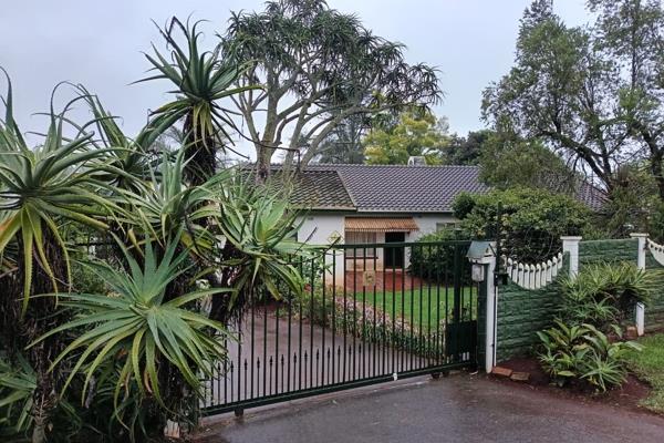 Discover this hidden gem in Howick - a spacious and well-designed 4-bedroom, 2-bathroom home perfect for large family living. All ...