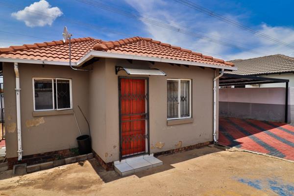 A 3-bedroom house with all those features in Blue Hills, Midrand, would be an excellent find for families or professionals looking for ...