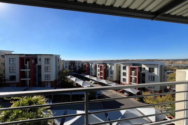 Fully Furnished 1 bedroom Apartment in Fourways

Lifestyle living at its finest, this ...