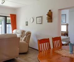 Apartment / Flat for sale in Honeydew Grove