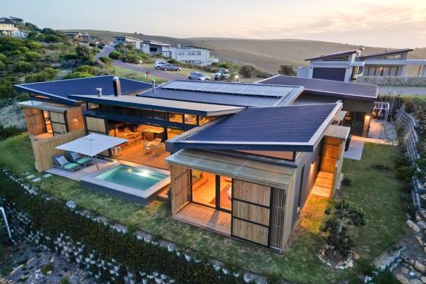 Vision and precision make this contemporary &amp; classy eco-off-the-grid home a world ...